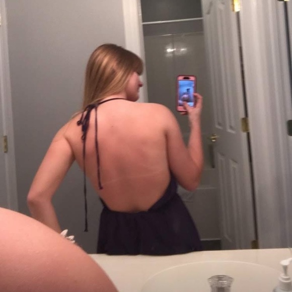 Backless navy dress - Picture 4 of 4